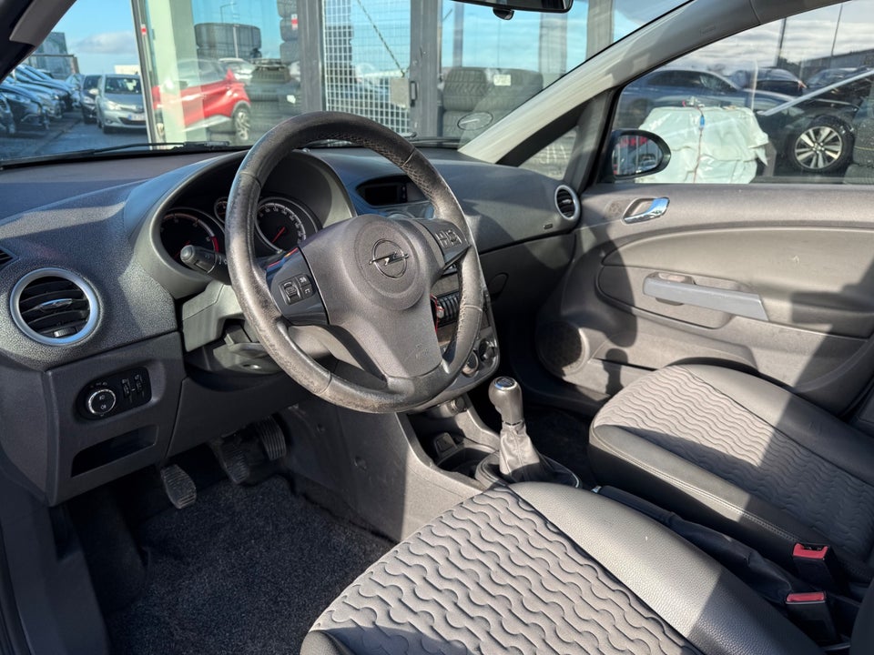 Opel Corsa 1,3 CDTi 95 Cosmo eco 5d