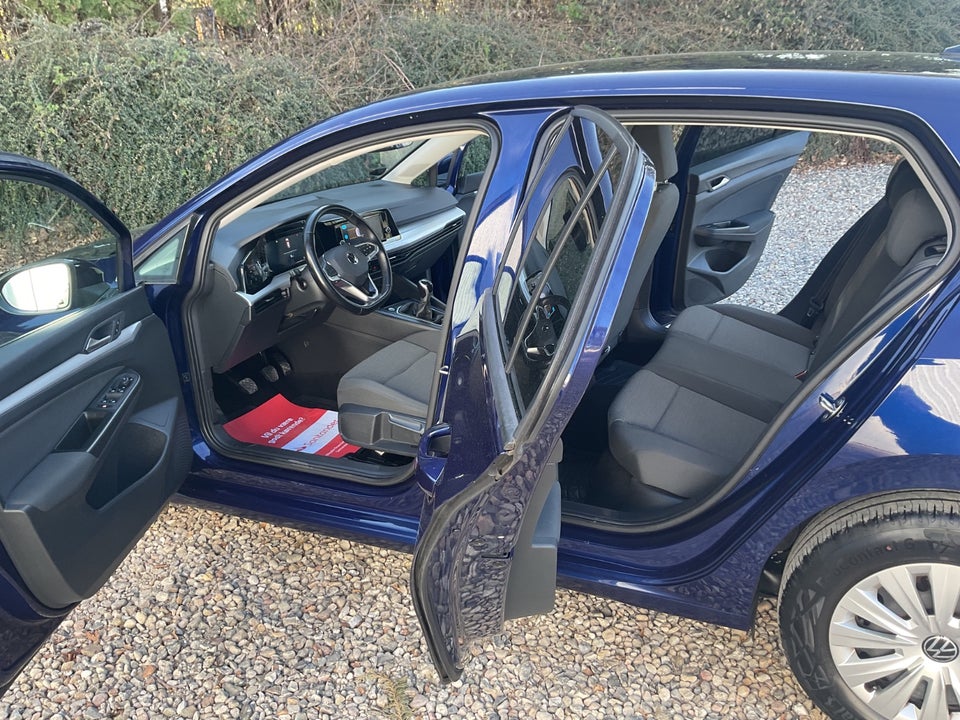 VW Golf VIII 1,0 TSi 110 5d