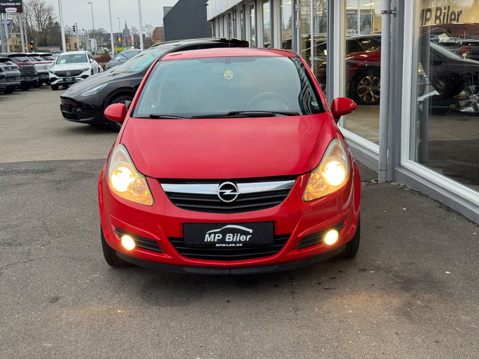 Opel Corsa 1,4 16V Enjoy 3d