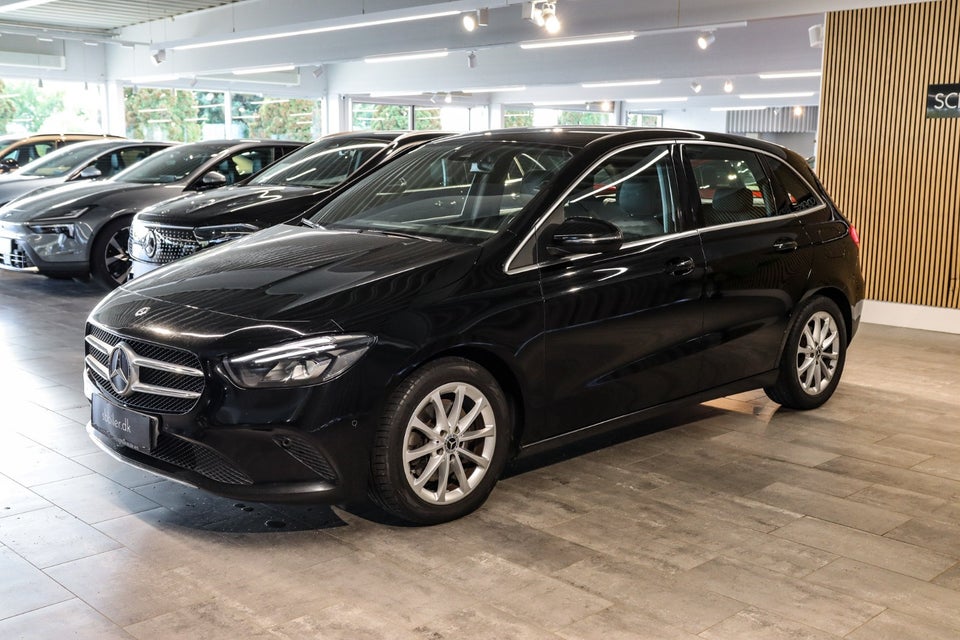 Mercedes B220 d 2,0 Progressive aut. 5d