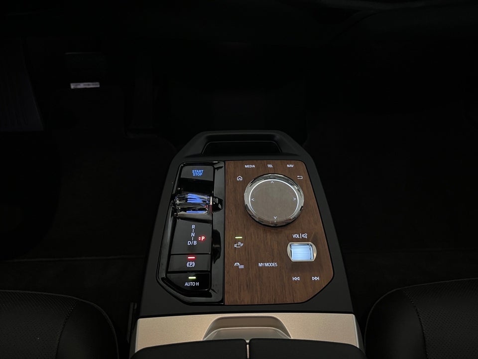 BMW iX xDrive50 Supercharged 5d