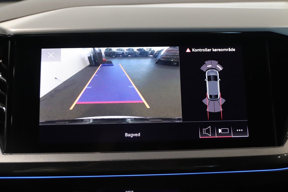 Audi Q4 e-tron 35 S-line Sportback 5d