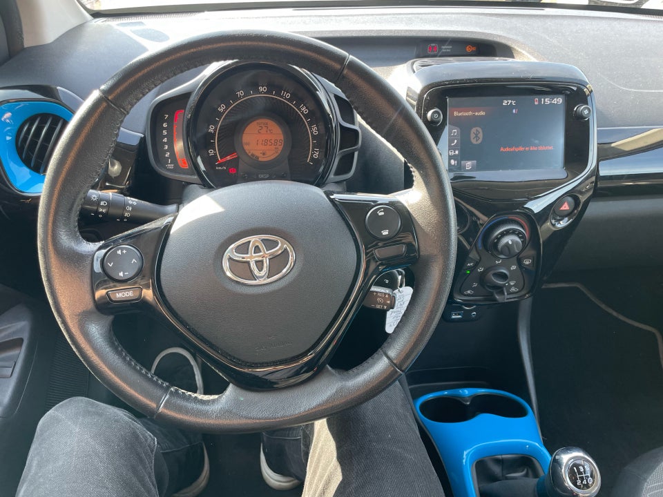 Toyota Aygo 1,0 VVT-i x-trend 5d