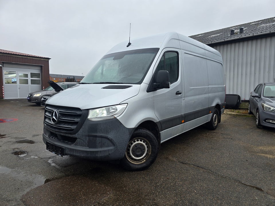 Mercedes Sprinter 316 2,2 CDi A2 Kassevogn aut. RWD