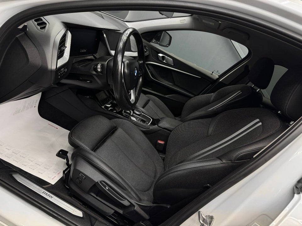 BMW 120d 2,0 Sport Line xDrive aut. 5d