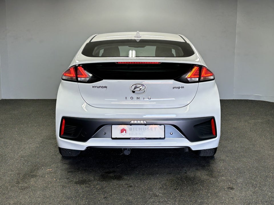 Hyundai Ioniq 1,6 PHEV Premium DCT 5d