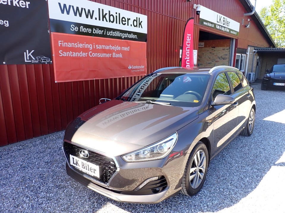 Hyundai i30 1,4 T-GDi Trend stc. DCT 5d