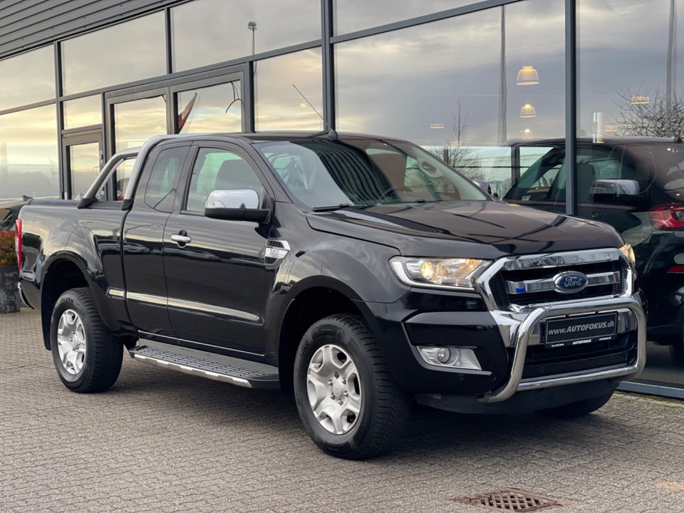 Ford Ranger 3,2 TDCi Rap Cab Wildtrak aut. 4x4 2d