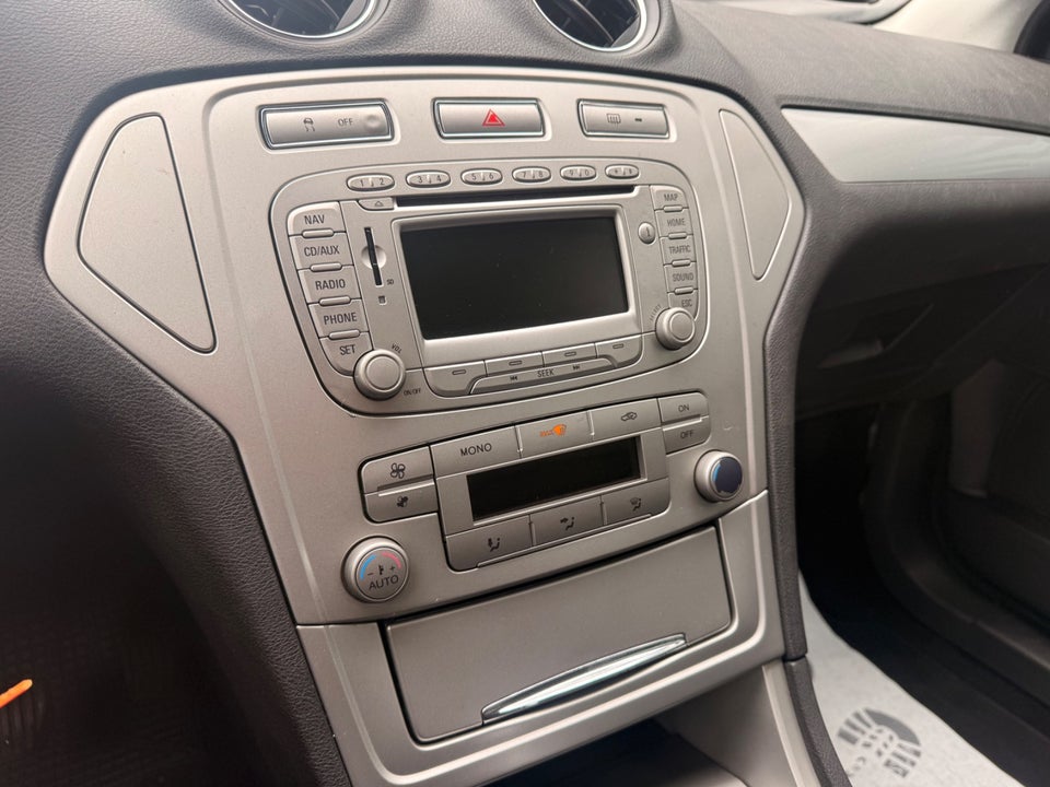 Ford Mondeo 2,0 TDCi 115 Titanium stc. 5d
