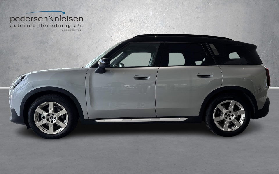 MINI Countryman E Favoured Trim XL 5d