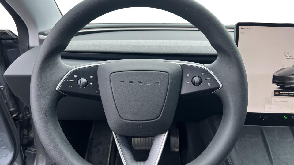 Tesla Model 3 Long Range AWD 4d