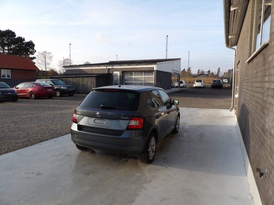 Skoda Fabia 1,2 TSi 110 Ambition 5d