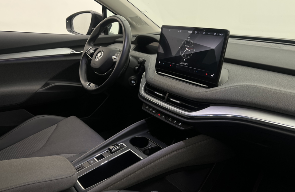 Skoda Enyaq 80 iV Loft 5d