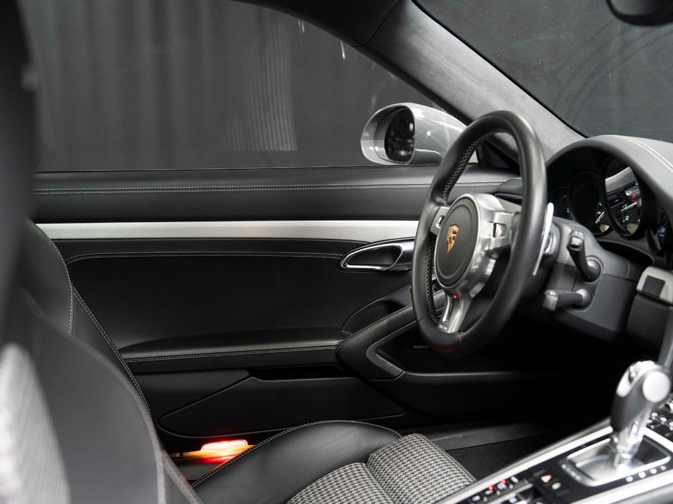 Porsche 911 Carrera S 3,8 50th Anniversary Edition Coupé PDK 2d