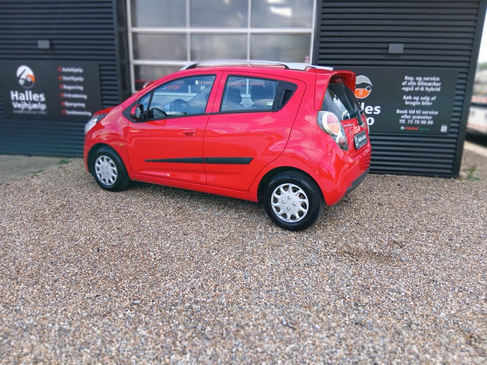 Chevrolet Spark 1,0 LS 5d