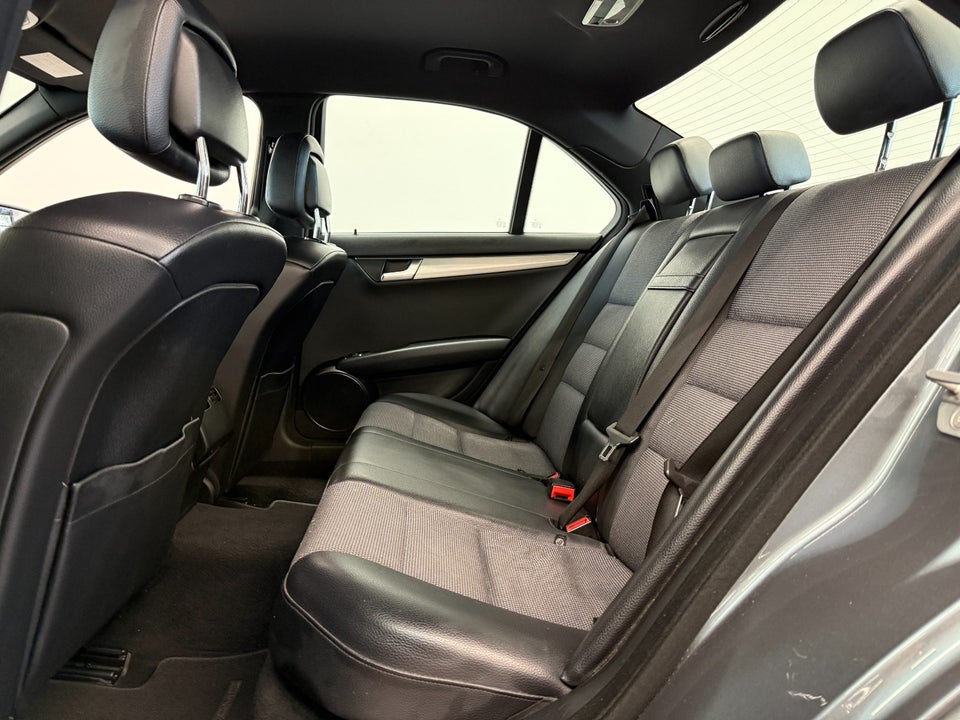 Mercedes C220 2,2 CDi Avantgarde BE 4d
