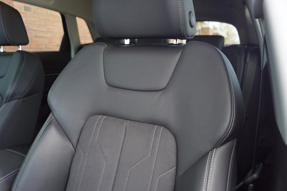 Audi Q8 e-tron 55 Advanced quattro 5d