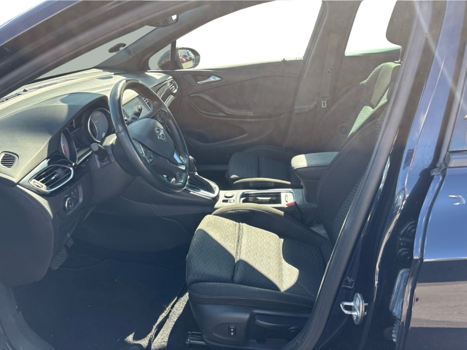 Opel Astra 1,4 T 150 Exclusive aut. 5d