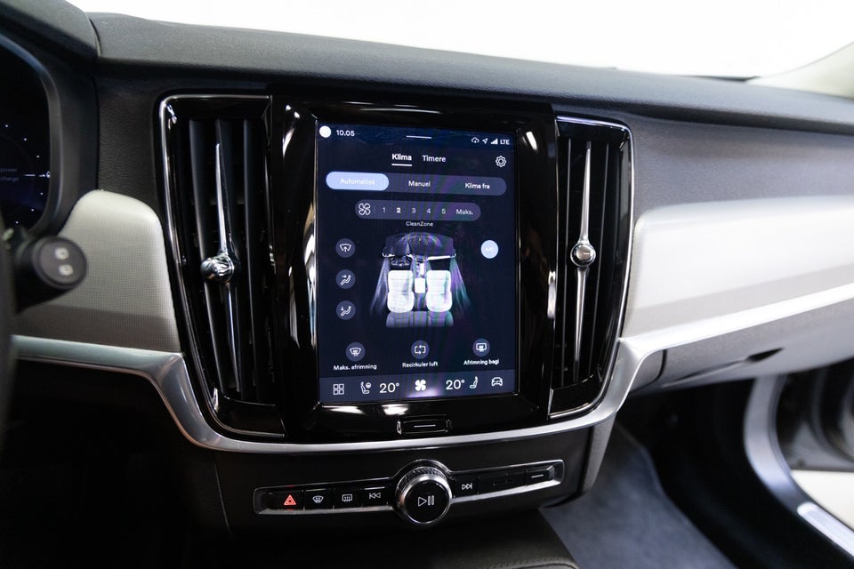Volvo V90 2,0 T6 ReCharge Plus Dark aut. AWD 5d