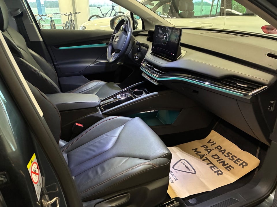 Skoda Enyaq 80 iV Suite 5d