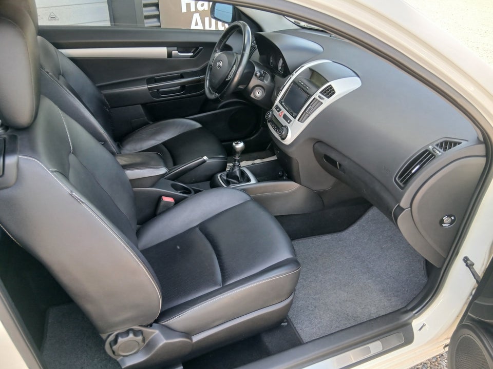 Kia Ceed 1,6 CRDi Sport 5d