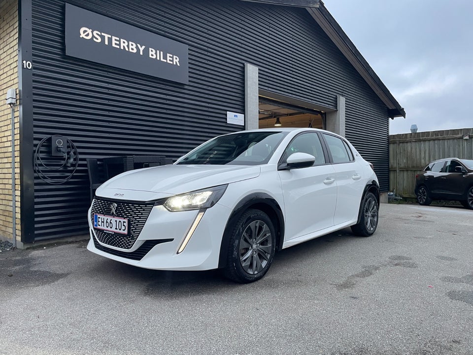 Peugeot e-208 50 Active 5d