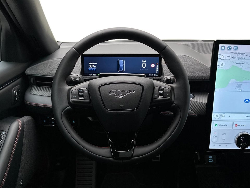 Ford Mustang Mach-E 98 Premium Extended Range AWD 5d