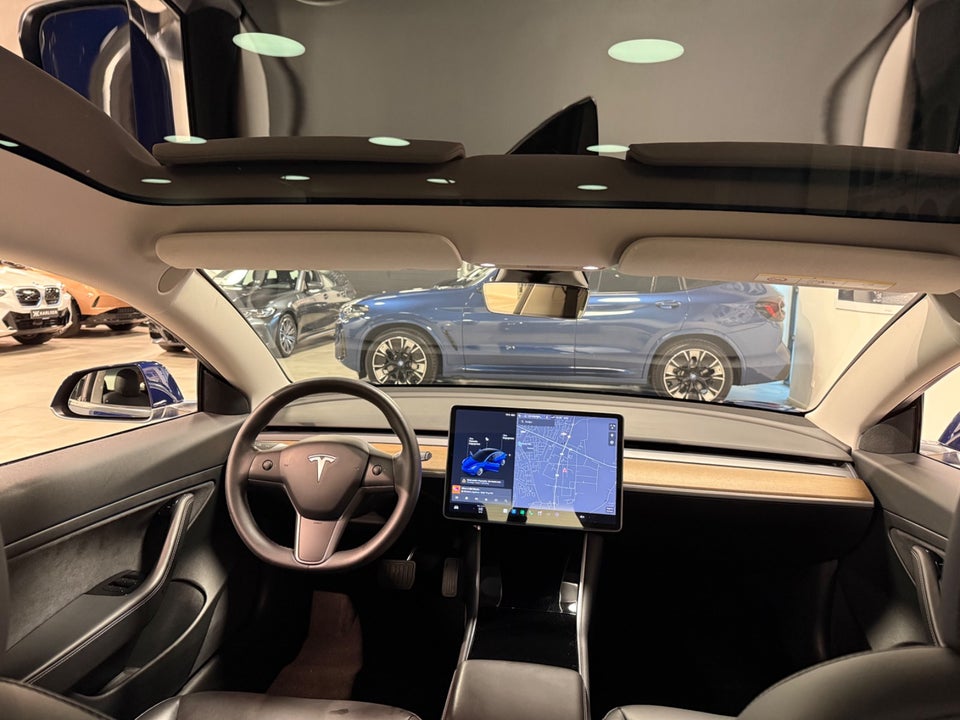 Tesla Model 3 Standard Range+ RWD 4d