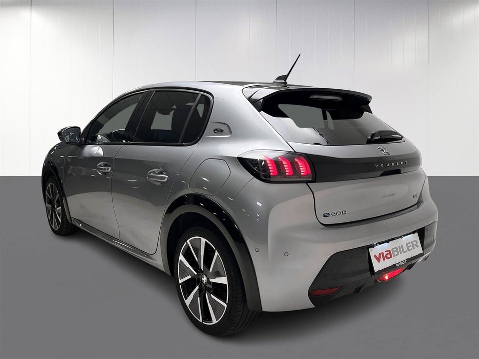 Peugeot e-208 50 GT Pack 5d