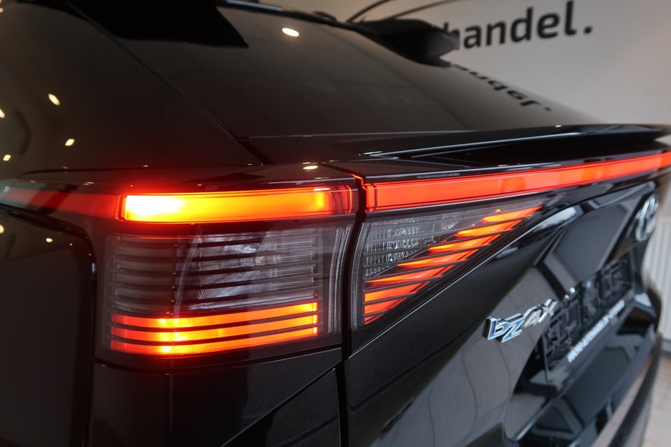 Toyota bZ4X Executive 5d