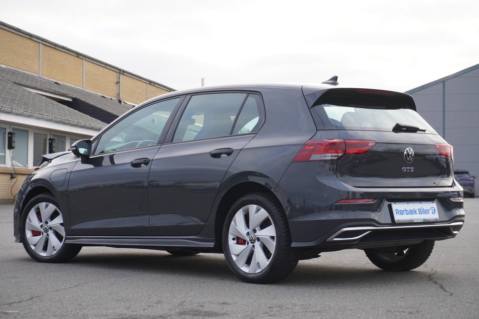 VW Golf VIII 1,4 GTE DSG 5d