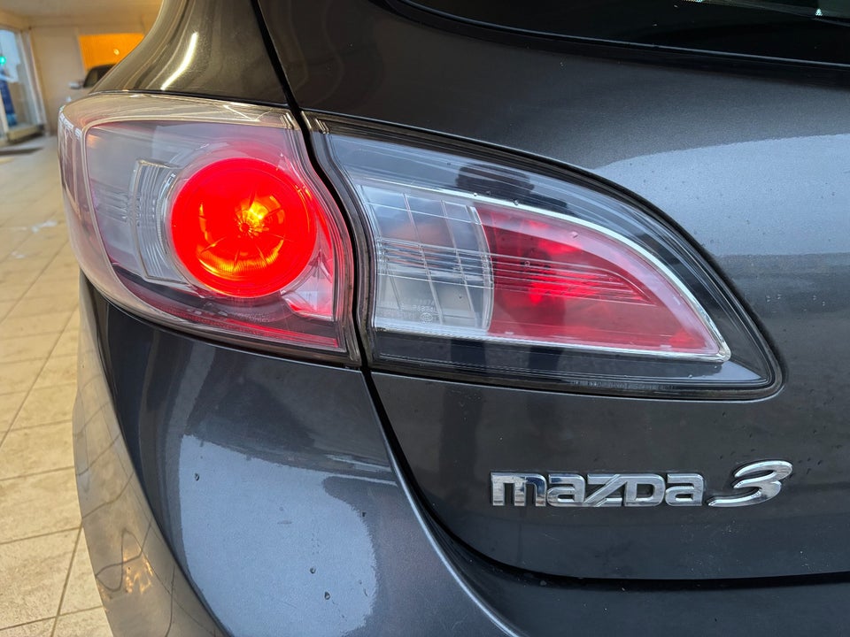 Mazda 3 2,0 Premium 5d