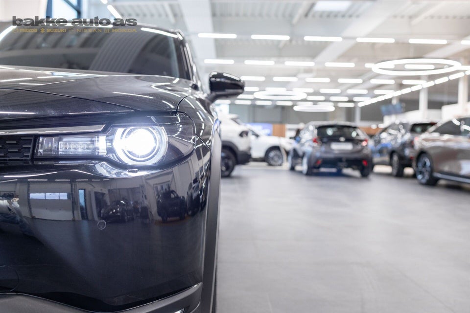 Mazda MX-30 e-SkyActiv SkyPlus 5d