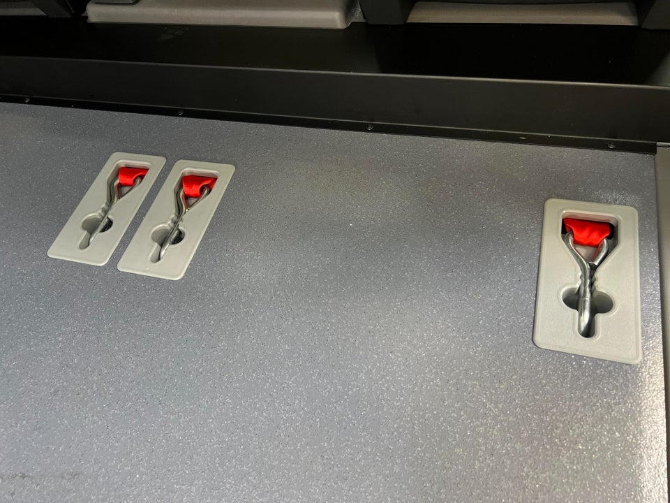 VW Crafter 35 2,0 TDi 140 L3H2 aut.