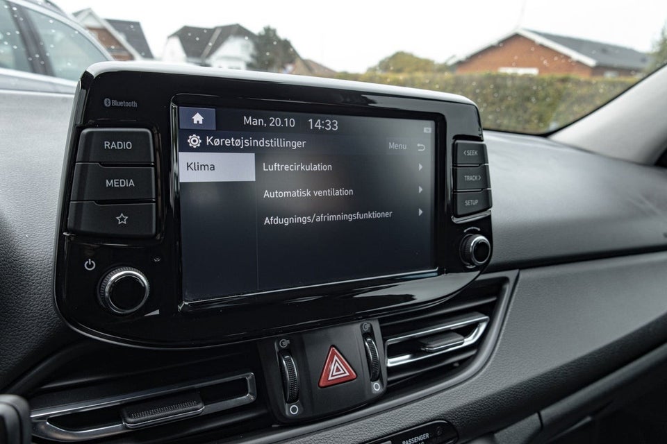 Hyundai i30 1,0 T-GDi Essential stc. 5d