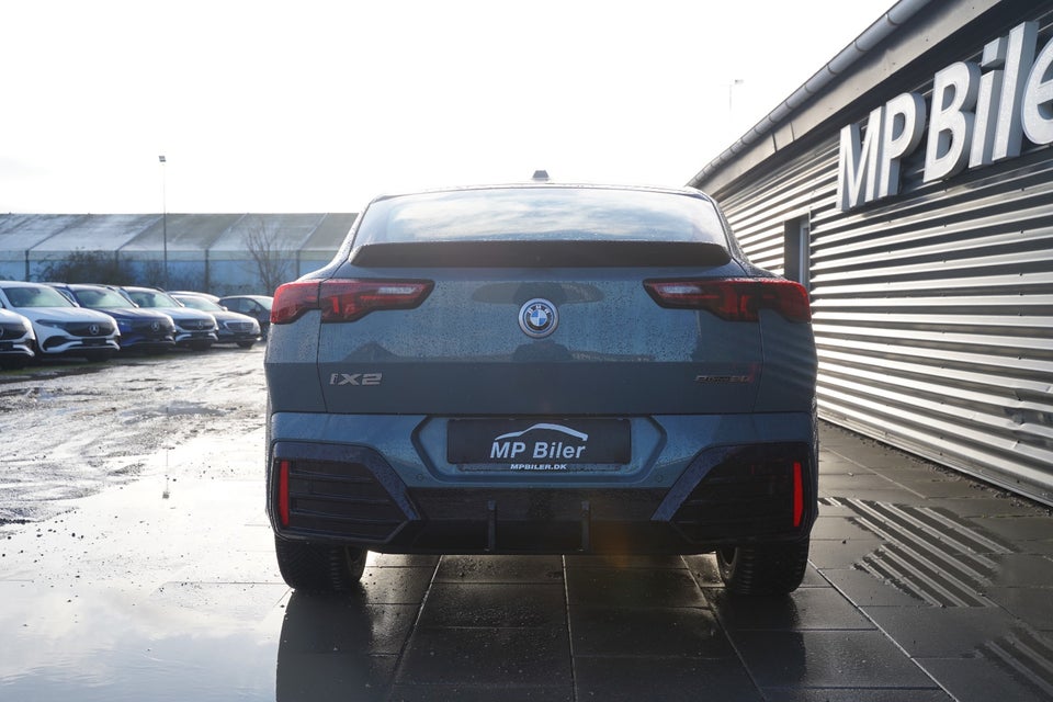 BMW iX2 eDrive20 M-Sport 5d
