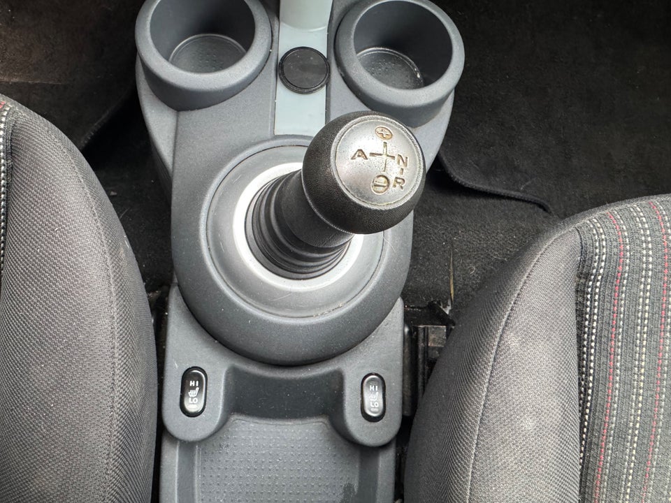 Mitsubishi Colt 1,3 Invite Coolpack aut. 5d