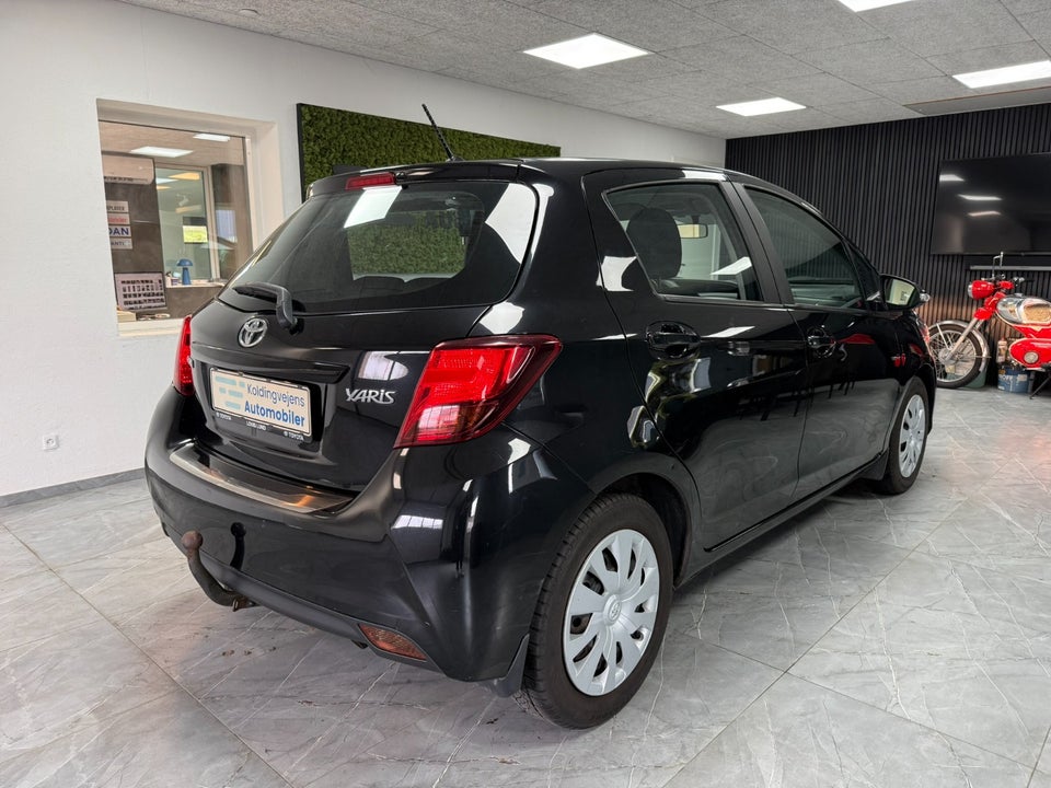 Toyota Yaris 1,0 VVT-i T2 Komfort 5d