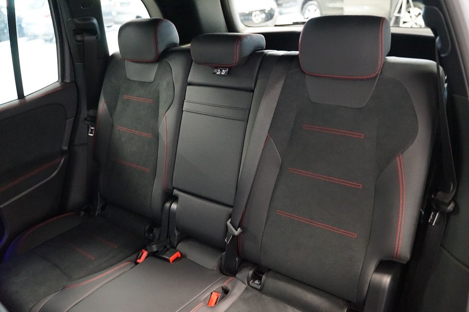 Mercedes EQB250+ AMG Line 5d