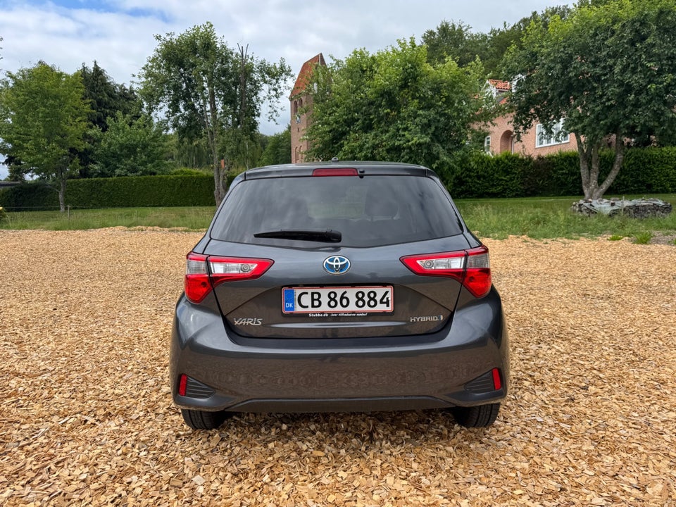 Toyota Yaris 1,5 Hybrid H2 Premium e-CVT 5d