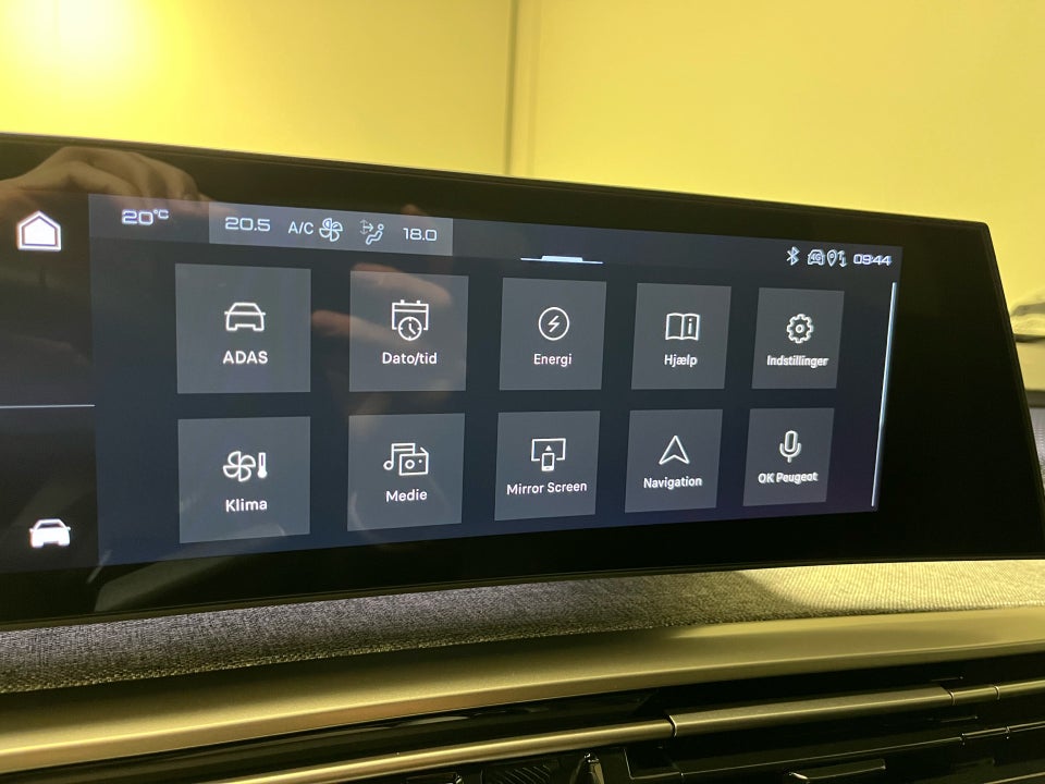 Peugeot e-5008 77 GT Pack 7prs 5d