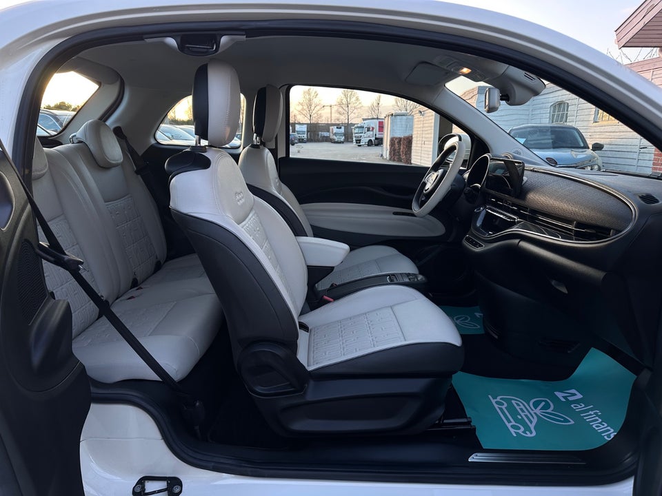 Fiat 500e 42 la Prima by Bocelli 3+1 4d