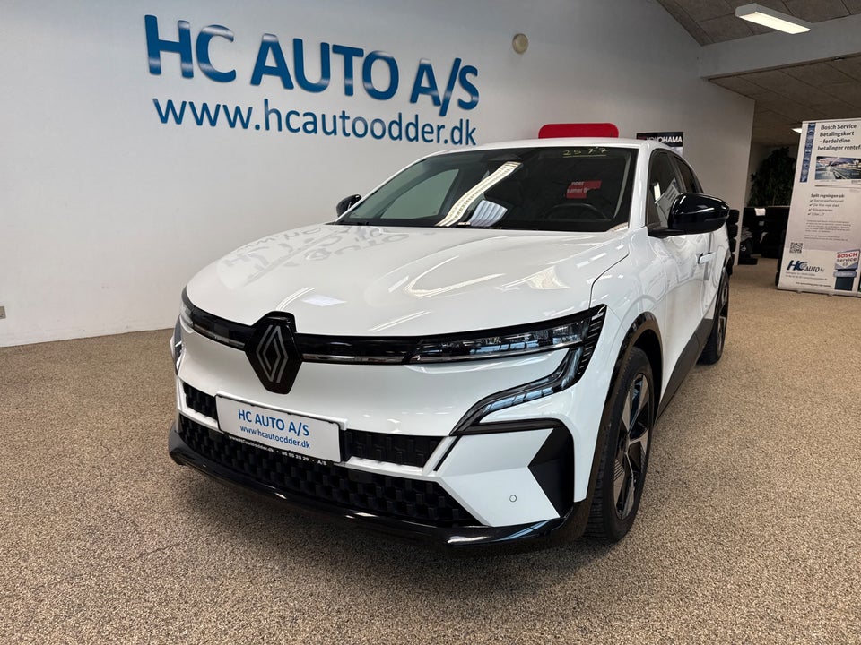 Renault Megane E-Tech 40 Equilibre 5d