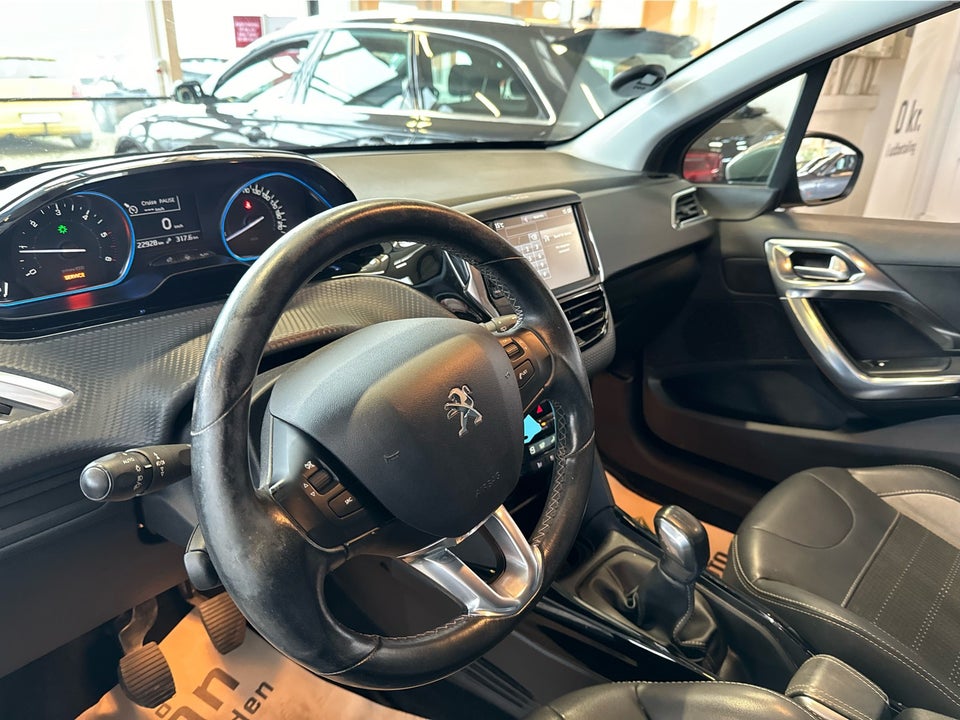 Peugeot 2008 1,6 BlueHDi 100 Allure 5d