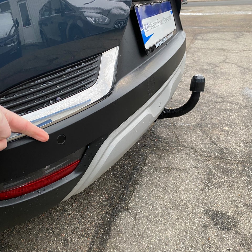 Renault Captur 1,6 E-Tech Intens 5d