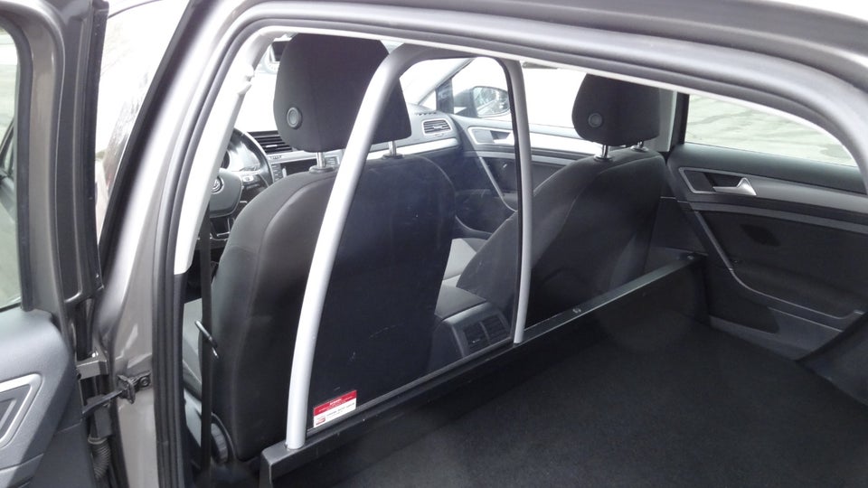 VW Golf VII 1,6 TDi 110 Trendline BM Van 5d