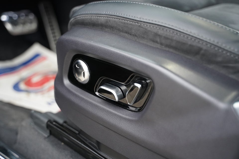 Hongqi E-HS9 99 Premium 5d