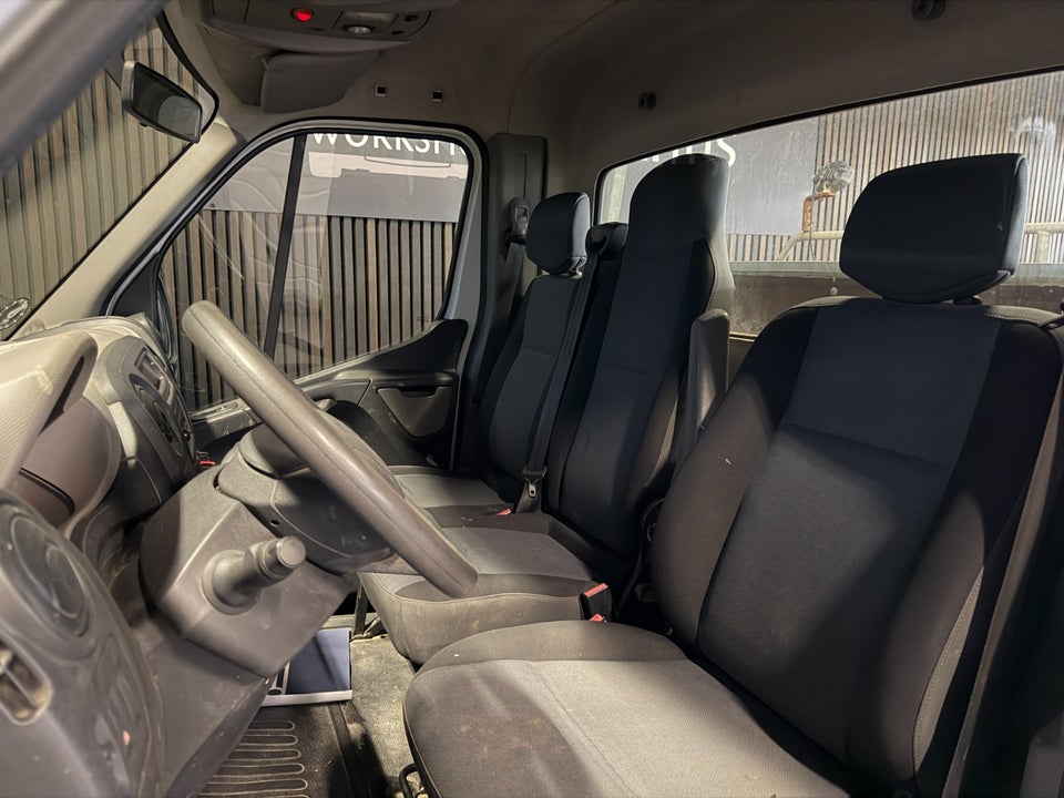 Renault Master III T35 2,3 dCi 125 L2 Ladvogn 2d