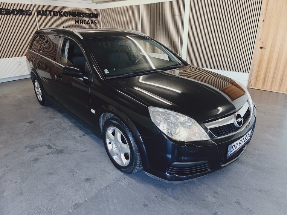 Opel Vectra 1,9 CDTi Elegance stc. 5d