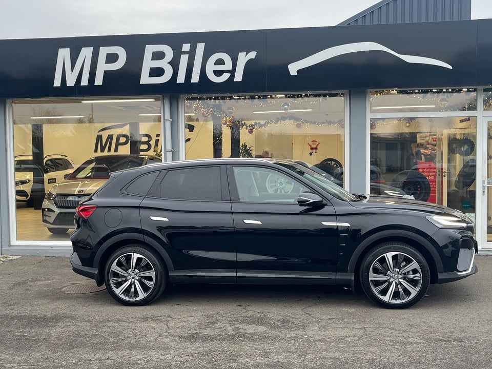 MG Marvel R Luxury 5d